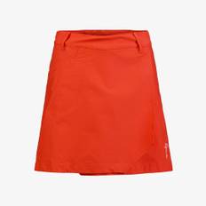 W Arc Skort, Cayenne  Shorts eller kjol? Du behöver inte välja! Här har du kjol med innerbyxa