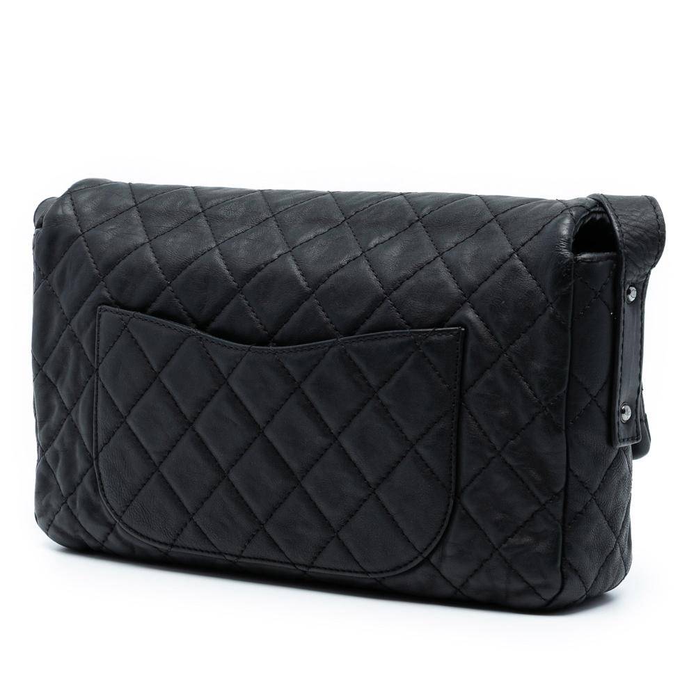 Chanel Vintage Chanel Messenger Bag L 20cm x W 30cm x D 8cm - Chanel Vintage hos Magasin.