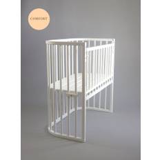 Bedside crib fra Babybay - Boxspring Comfort (høj og bred) inkl. sidestykke - Lakeret træ