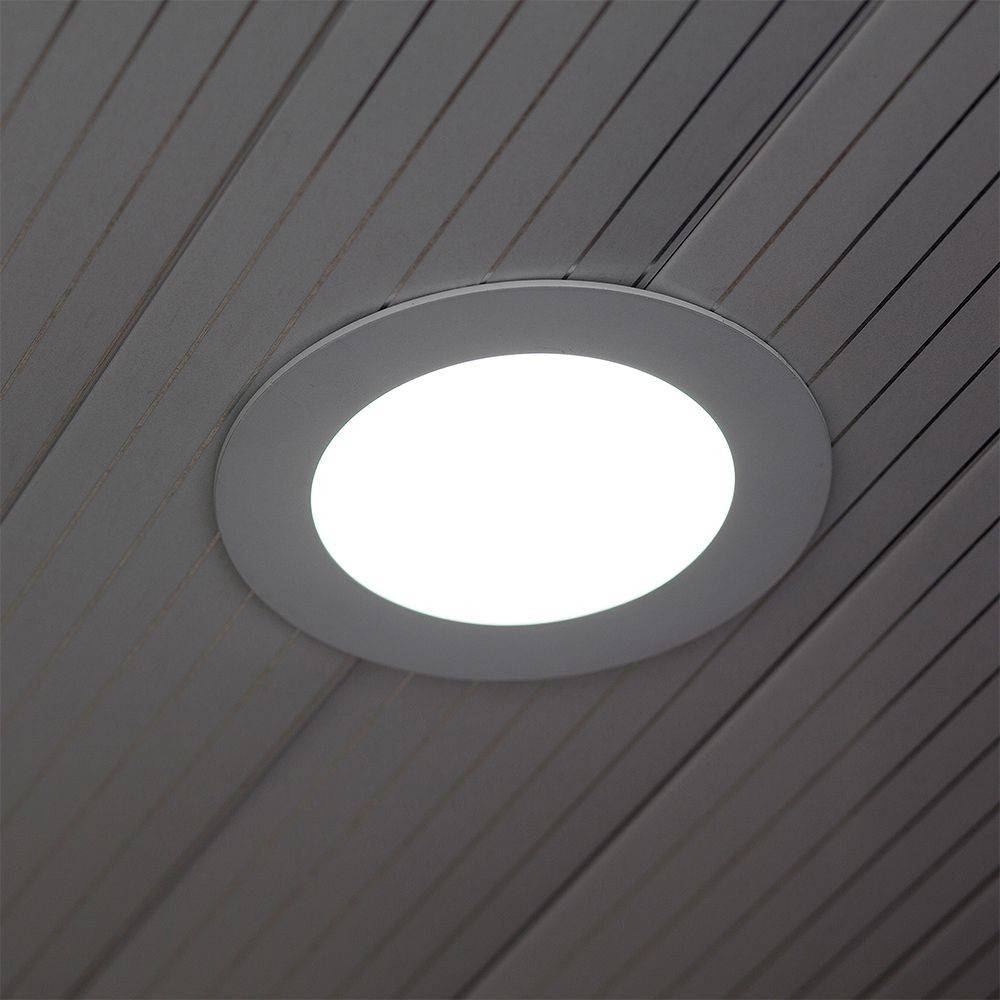 6W Ø12cm LED indbygningspanel - Hul: Ø11 cm, Mål: Ø12 cm, hvid kant, inkl. lyskilde - Kulør : Kold