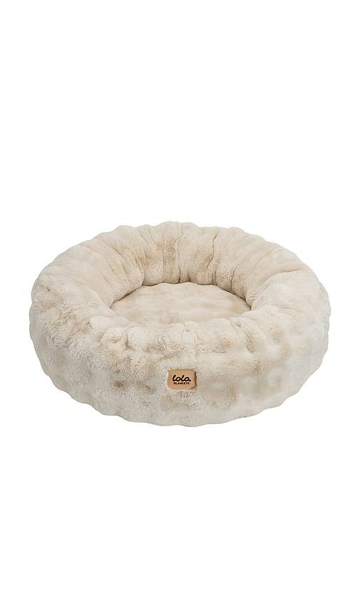 Lola Blankets Medium Bubble Round Pet Bed in Beige.