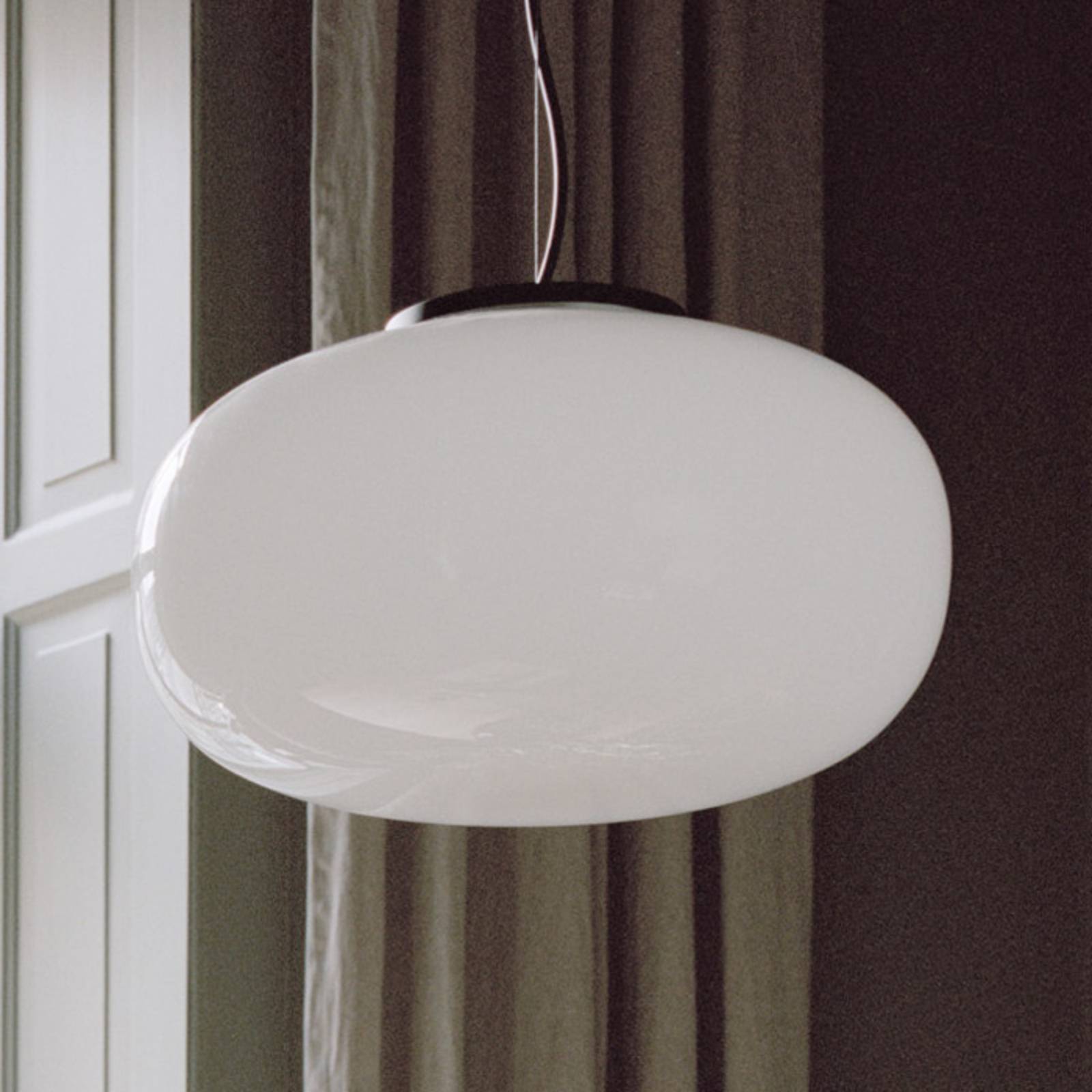 New Works Design pendellampa Karl-Johan Large, Vitt / opal, Vardagsrum / matsal, Glas, Design, Pendellampa