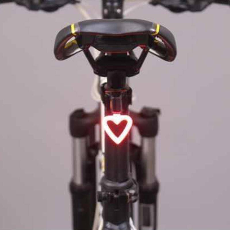 LED Cykelbaklykta USB-uppladdningsbar Superljus Flera Former Vattentät för Natt Professionella Cykeltävlingar
