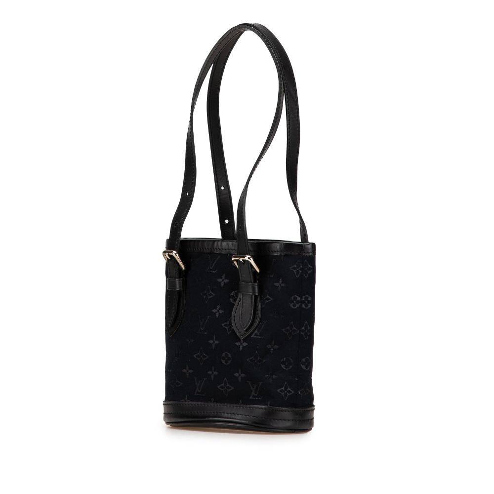 Louis Vuitton Vintage Louis Vuitton Bucket Bag L 13cm x W 12cm x D 8.50cm - Louis Vuitton Vintage Satin hos Magasin.