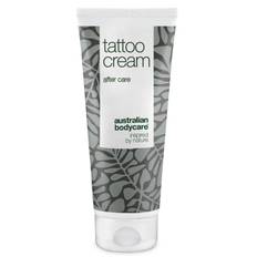 Tattoo Cream - Lugnar, vårdar och bevarar färgen â Tattoo Cream med panthenol och ricinolja återfuktar, skyddar och vårdar tatueringar. Håller färgerna klara och huden mjuk. - 3 st
