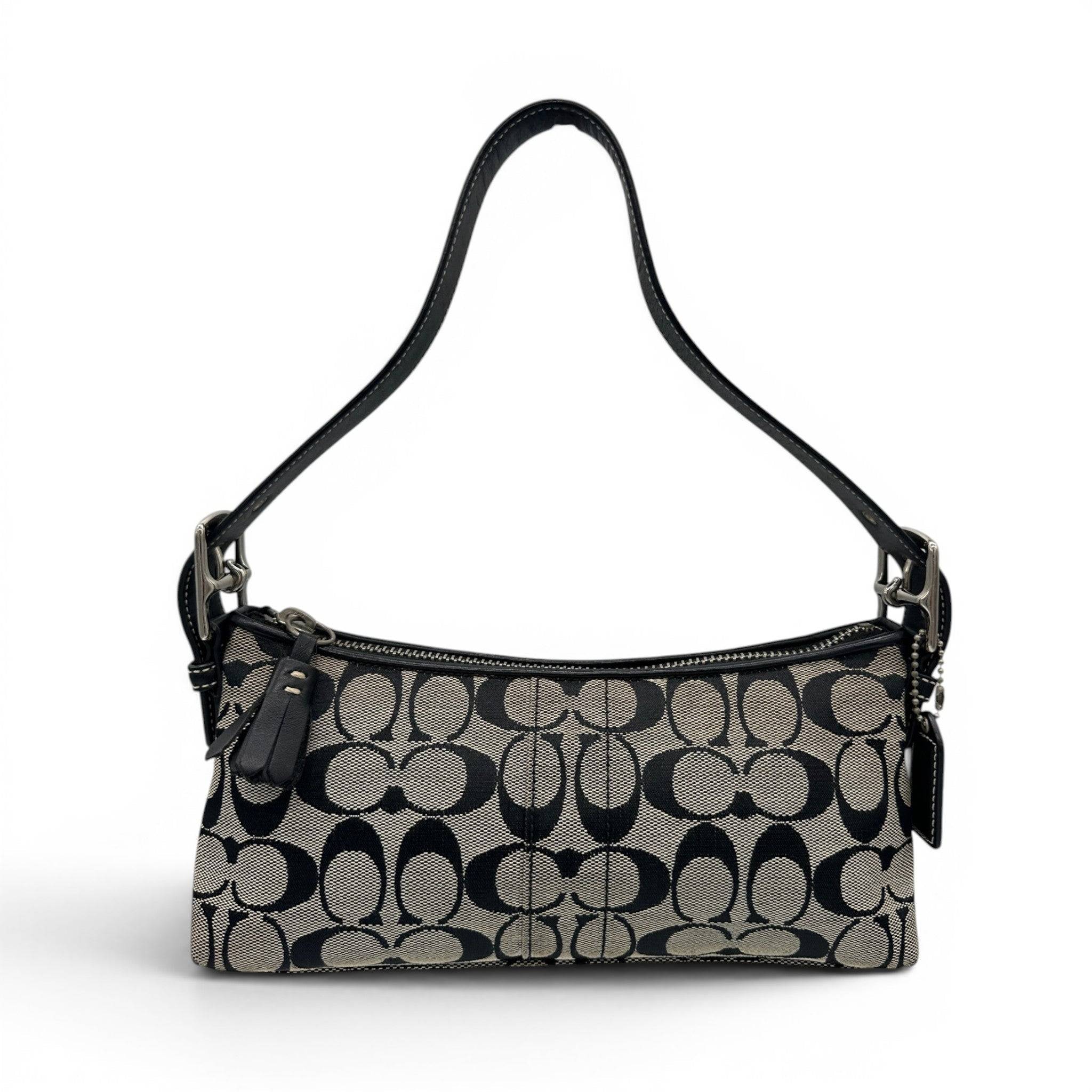 Vintage Coach 6371 East West Baguette Shoulder Bag