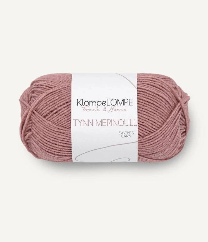 Sandnes - Tynn merinoull / Klompelompe Tynn merinoull - 4032 - Pudderrosa KL