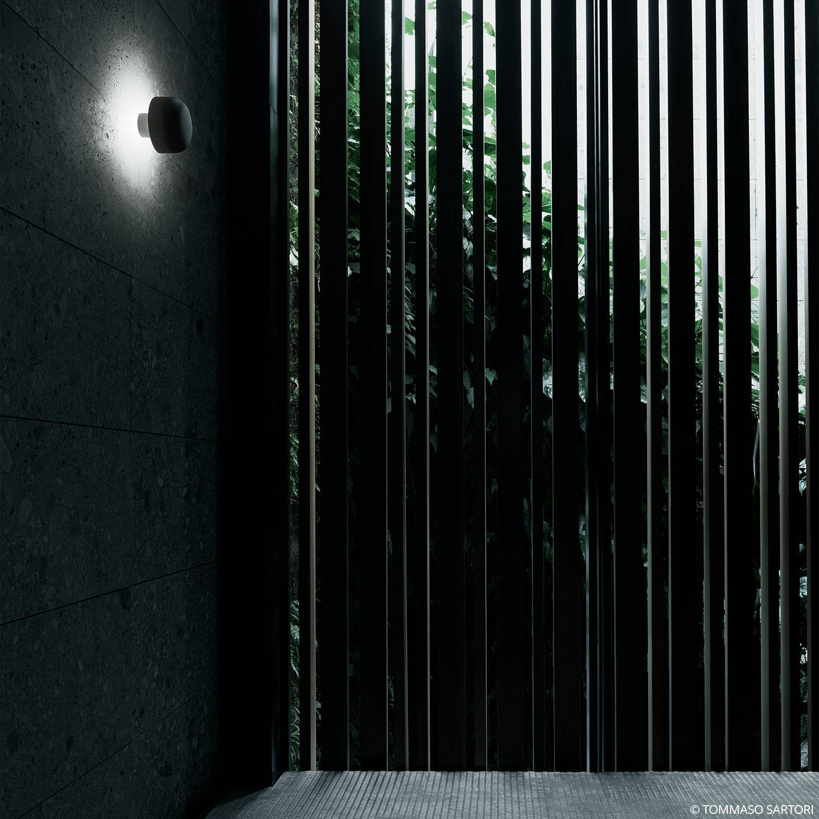 Flos Architectural LED udendørs væglampe Bellhop, Sort, Aluminium, Design