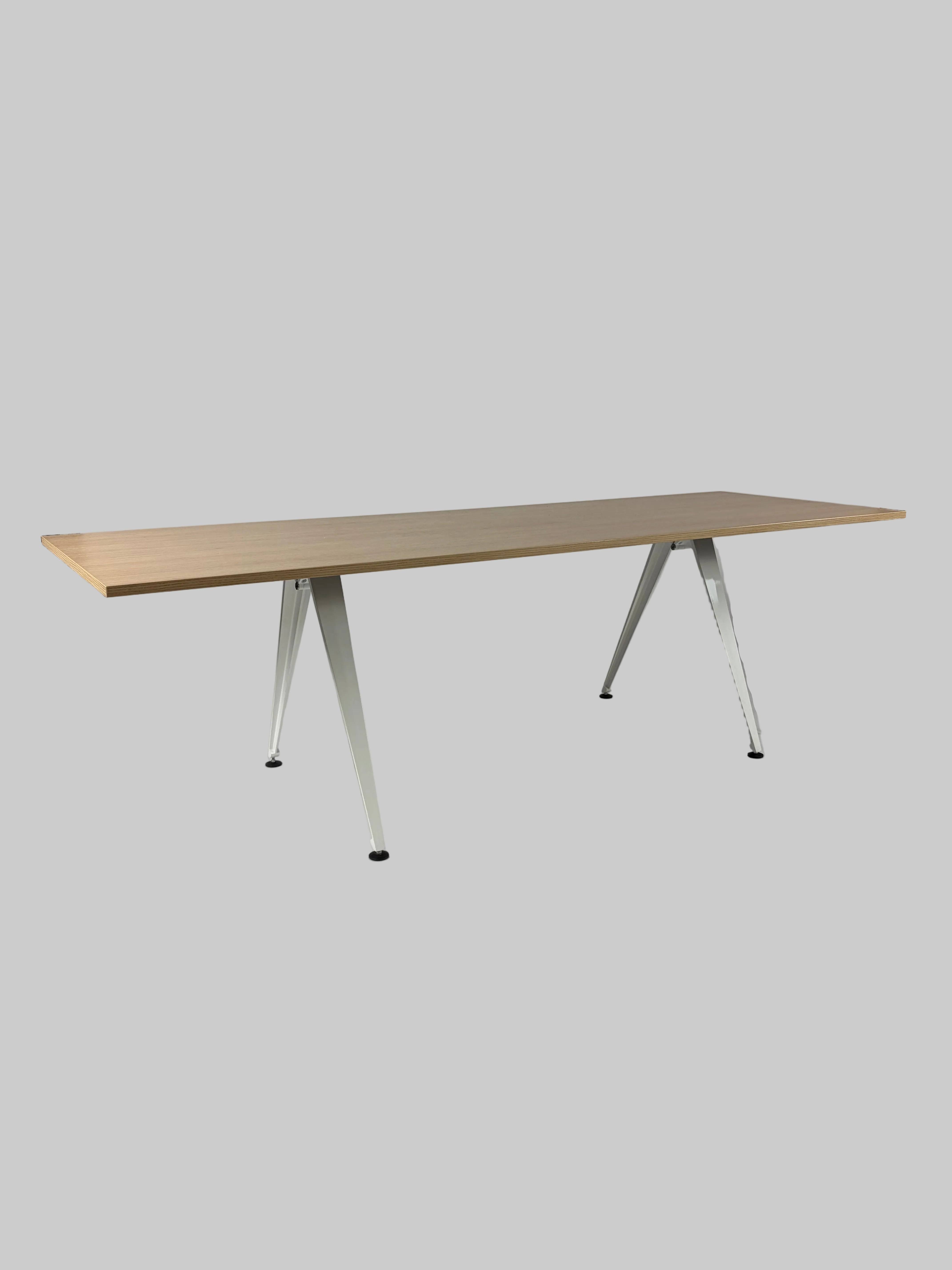 Randers + Radius Grip Basic Bord – Natur/Hvidt Stel 240x80cm