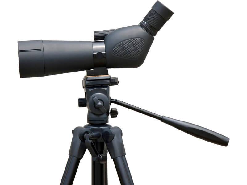Focus Hawk 15-45x60 + Tripod 3950