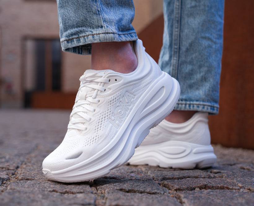 Hoka W BONDI 9 WIDE White/White, EU 40 2/3.
