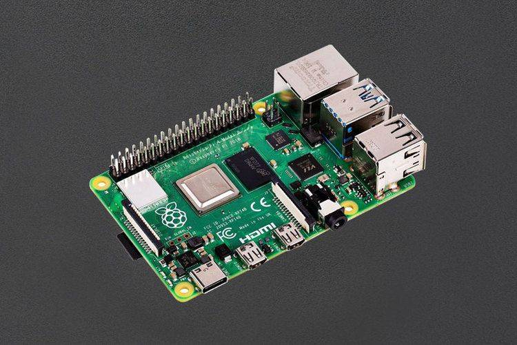 Raspberry Pi 4  4GB with DockerPi PowerBoard