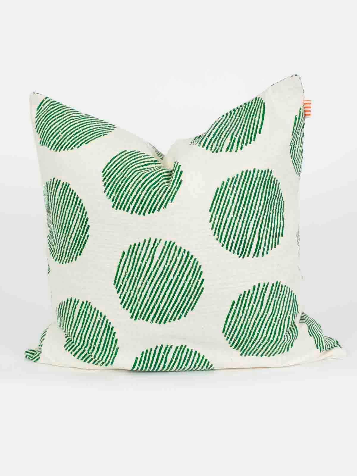 Pudebetræk 50x50 "Striped ball" i offwhite og grøn - Afroart.