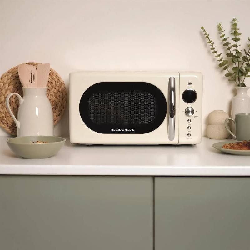 Hamilton Beach 20L Retro mikrovågsugn – grädde