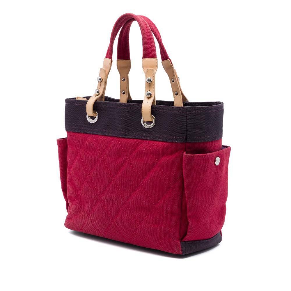 Chanel Vintage Paris Biarritz Stl. - Handväskor Från Magasin - Red (L 29cm x W 33.50cm x D 14.50cm)