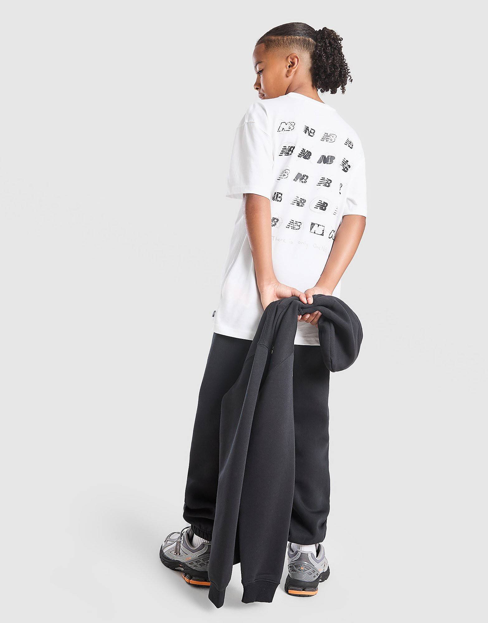 New Balance Multi Logo Back Print T-Shirt Junior, vit