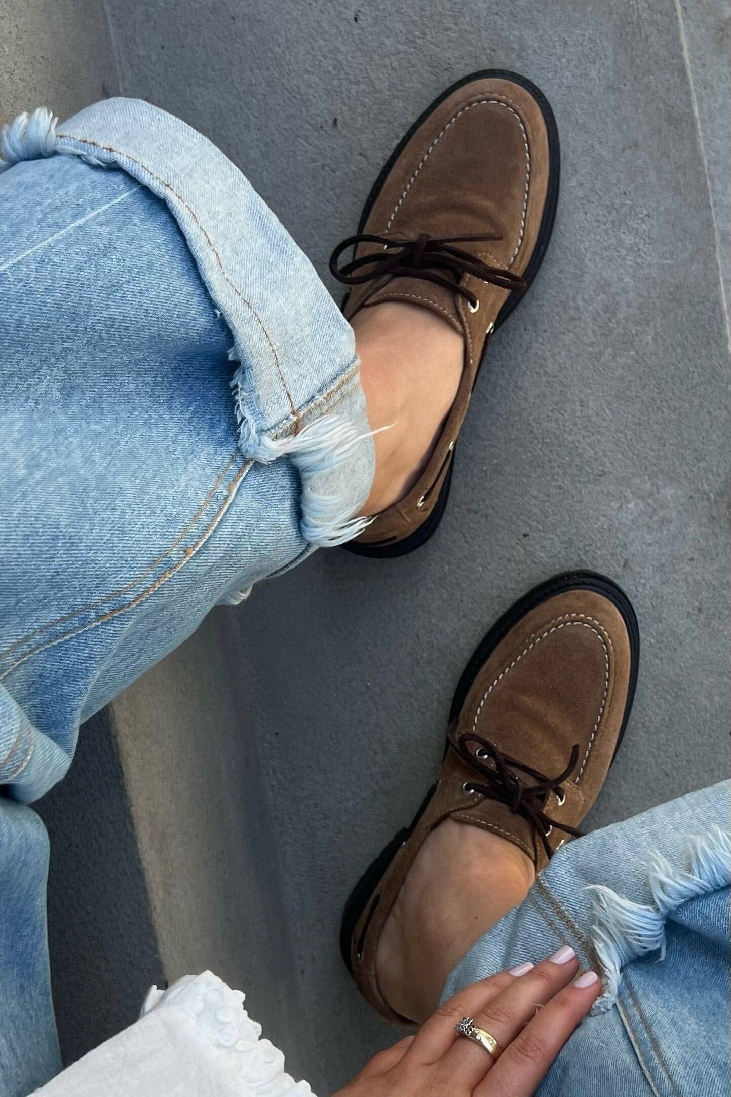 Copenhagen Shoes - The Passion Shoe Suede CS8667 - 125 - Tan