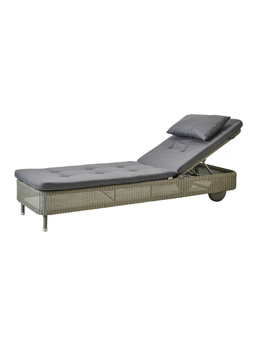 Presley Solvogn fra Cane-line Taupe / Grey, Cane-line Natté - Jacobsen Plus