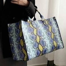 Fashion Snake Print Four Seasons Versatile Travel Shopping Bag Oversized Tote Tote Bag - Multicolor - one-size