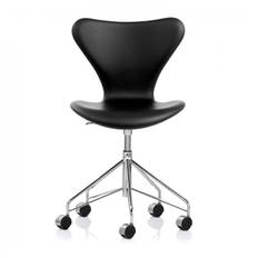 Fritz Hansen - 3117 Sjuan - Helkl. Läder, Essential Black - Skrivebordsstole - Arne Jacobsen - Sort