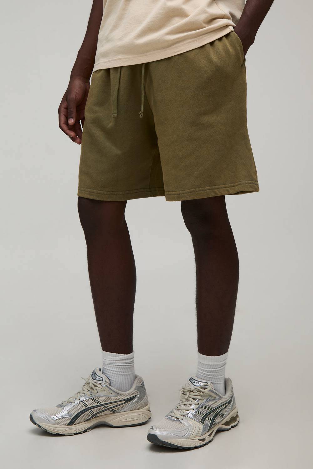 Essential Baggy Short | Washed Khaki | Size Medium