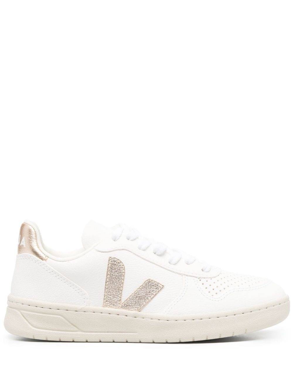 VEJA - V10 metalliska lädersneakers - herr - Tyg/kalvskinn/gummi - 39 - Vit