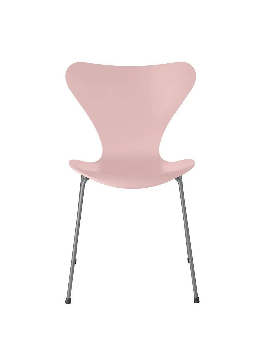 3107 Serie 7 stol lakeret af Arne Jacobsen Pale Rose / Silver Grey - Jacobsen Plus