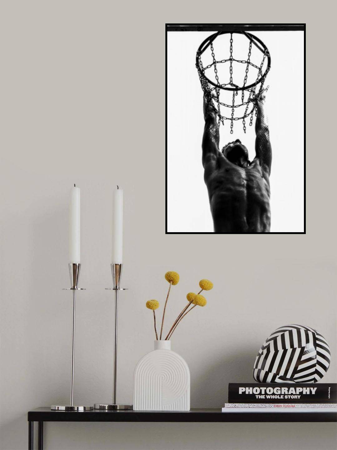 Basket street Poster och Canvastavla - Canvas 70x100 cm