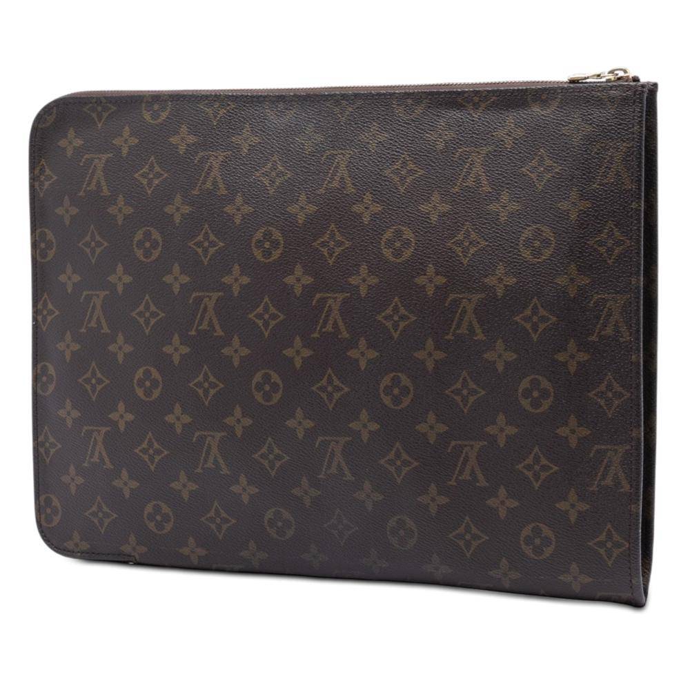 Louis Vuitton Vintage Louis Vuitton Clutch L 28cm x W 38cm x D 3cm - Clutches hos Magasin.