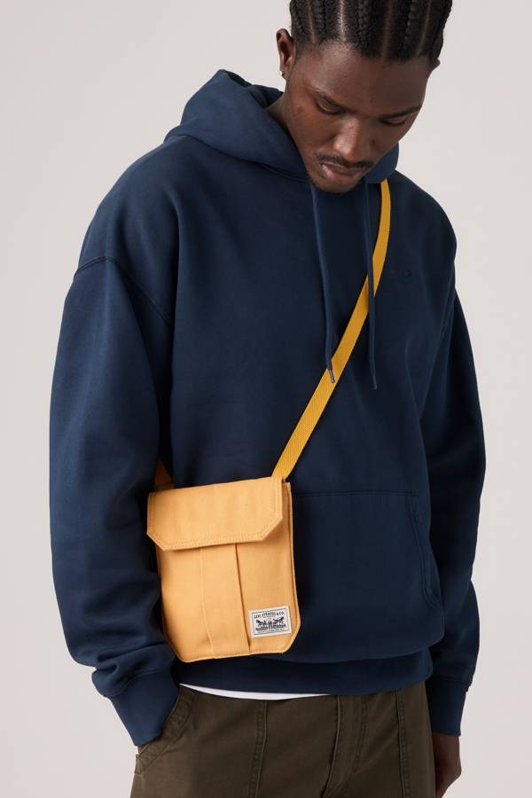 Levi's Duboce Crossbody Pouch
