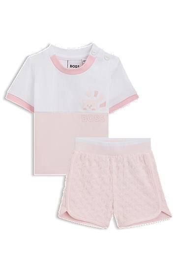 Gift-boxed T-shirt and shorts set for babies