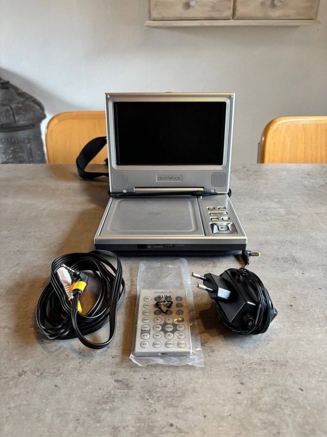 Vintage Bärbar DVD-spelare Crosswood med väska och tillbehör