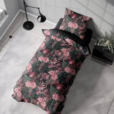 Bonita pink ett påslakanset i bomull med en svart botten med gröna blad och rosa blommor med knäppning i botten, från Indusia design