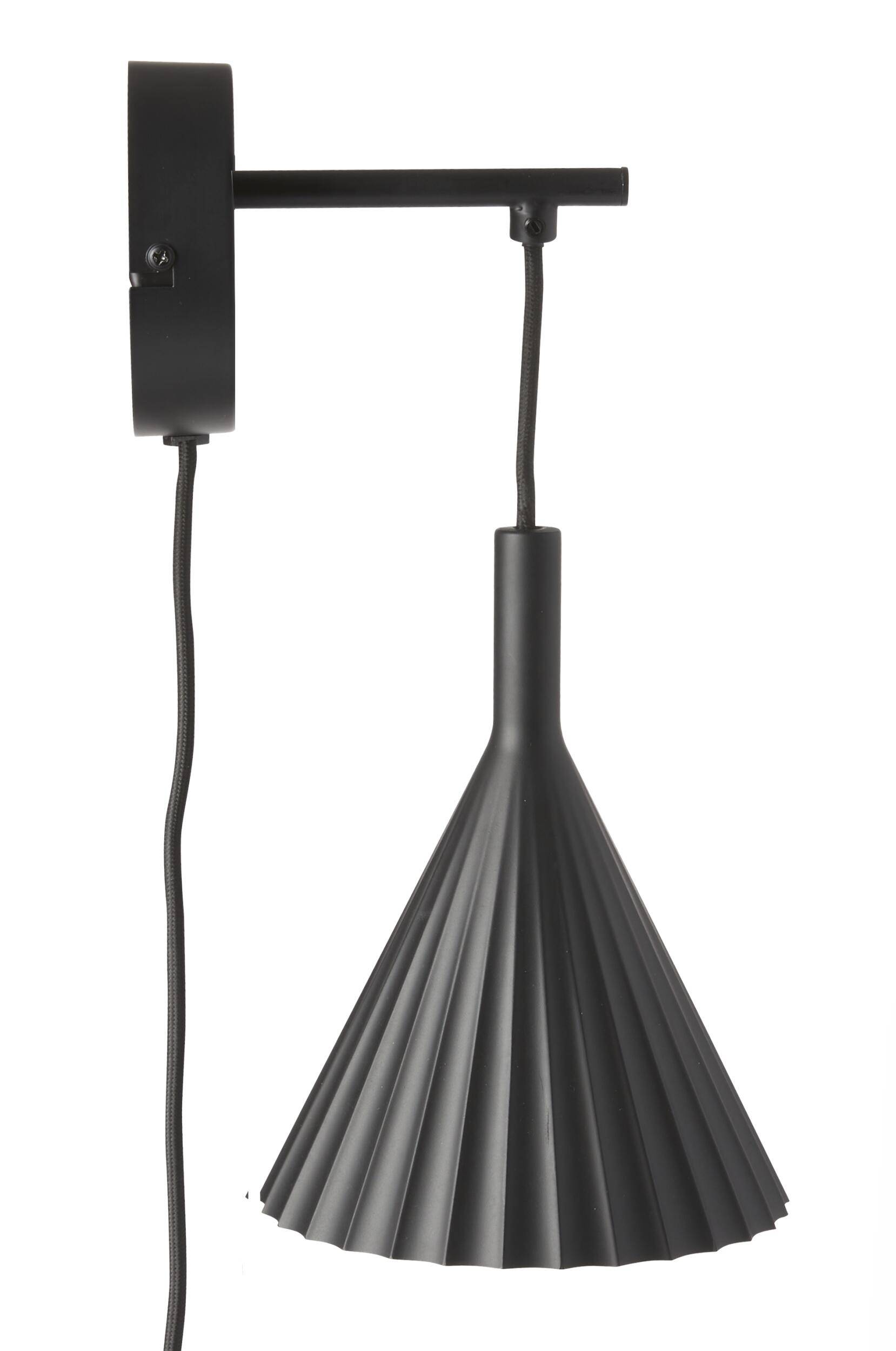 Nyra Vägglampa 20 x 34,9 x 15,9 cm