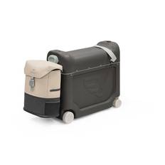 JETKIDS™ BY STOKKE® ride-on kuffert BedBox™ Creamy Cappuccino med Crew BackPack™Midnight Grey