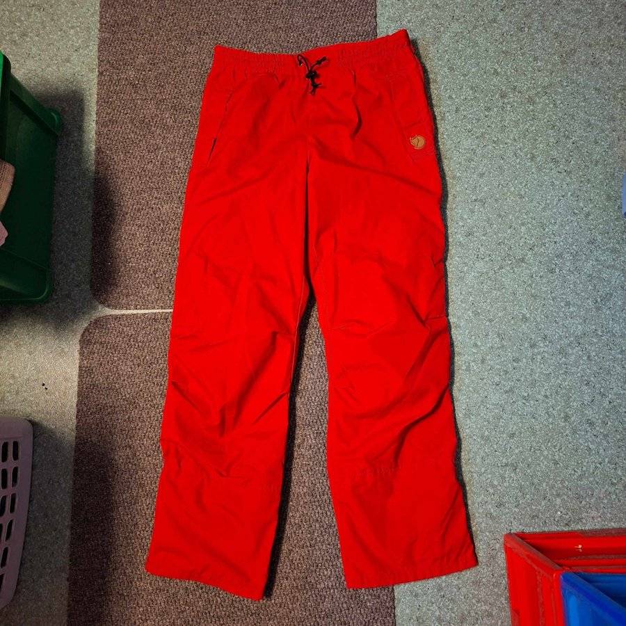 Vintage Fjällräven G-1000 Skalbyxor / Skidbyxor – Röd – Herr L – Fint Skick!
