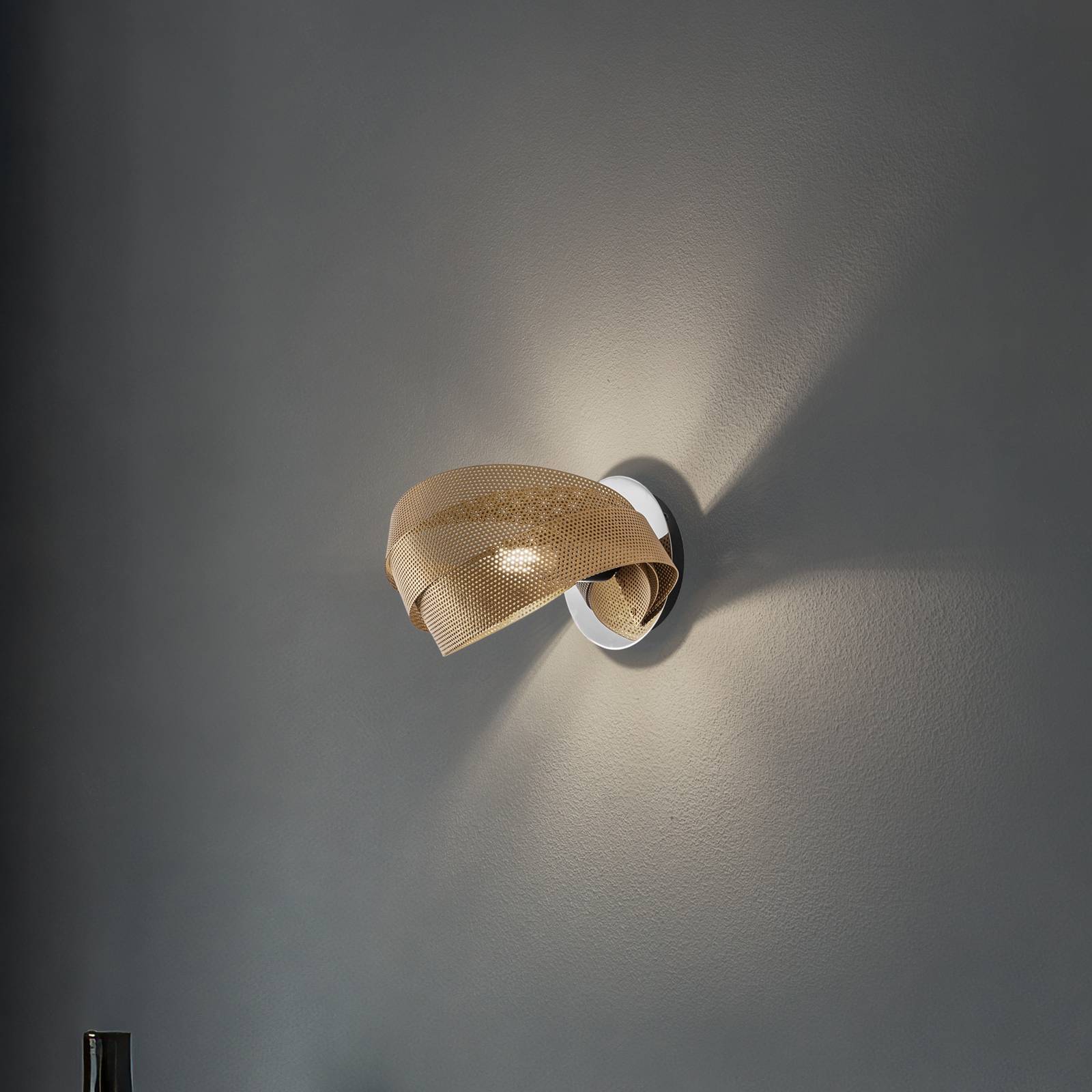 Vägglampa Vento Domiluce, dimbar, Mässing / guld, Vardagsrum / matsal, Metall, Modern, Vägglampa, vägglampa inomhus