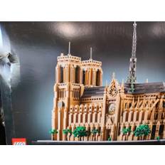 [OUTLET] - LEGO Architecture 21061 Notre-Dame de Paris