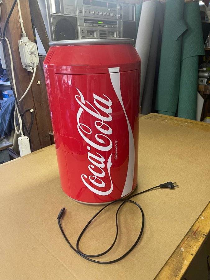 Coca-Cola minikylskåp