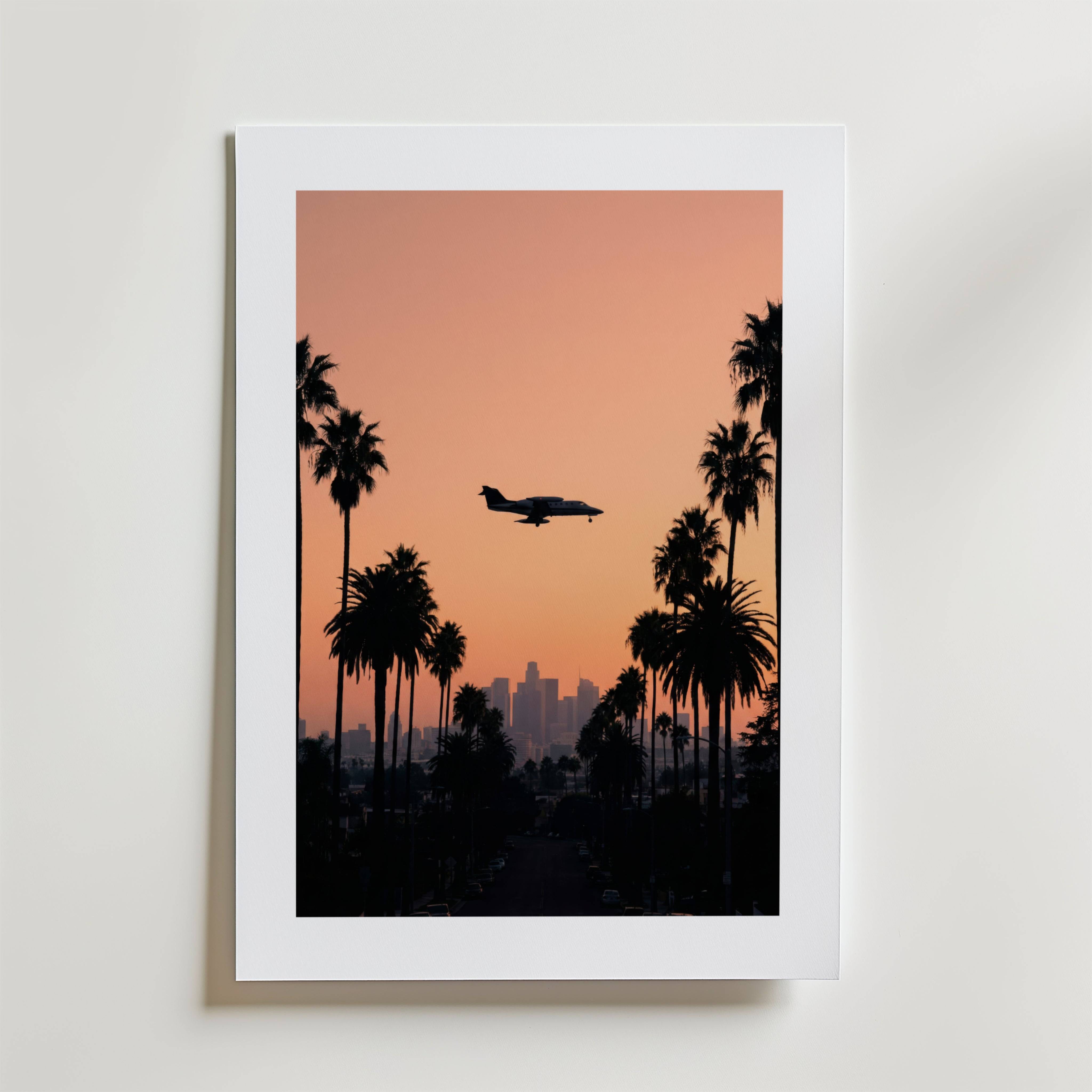 Sunset Boulevard Ascent Poster - Premium Canvas 30x40 cm Med passepartout