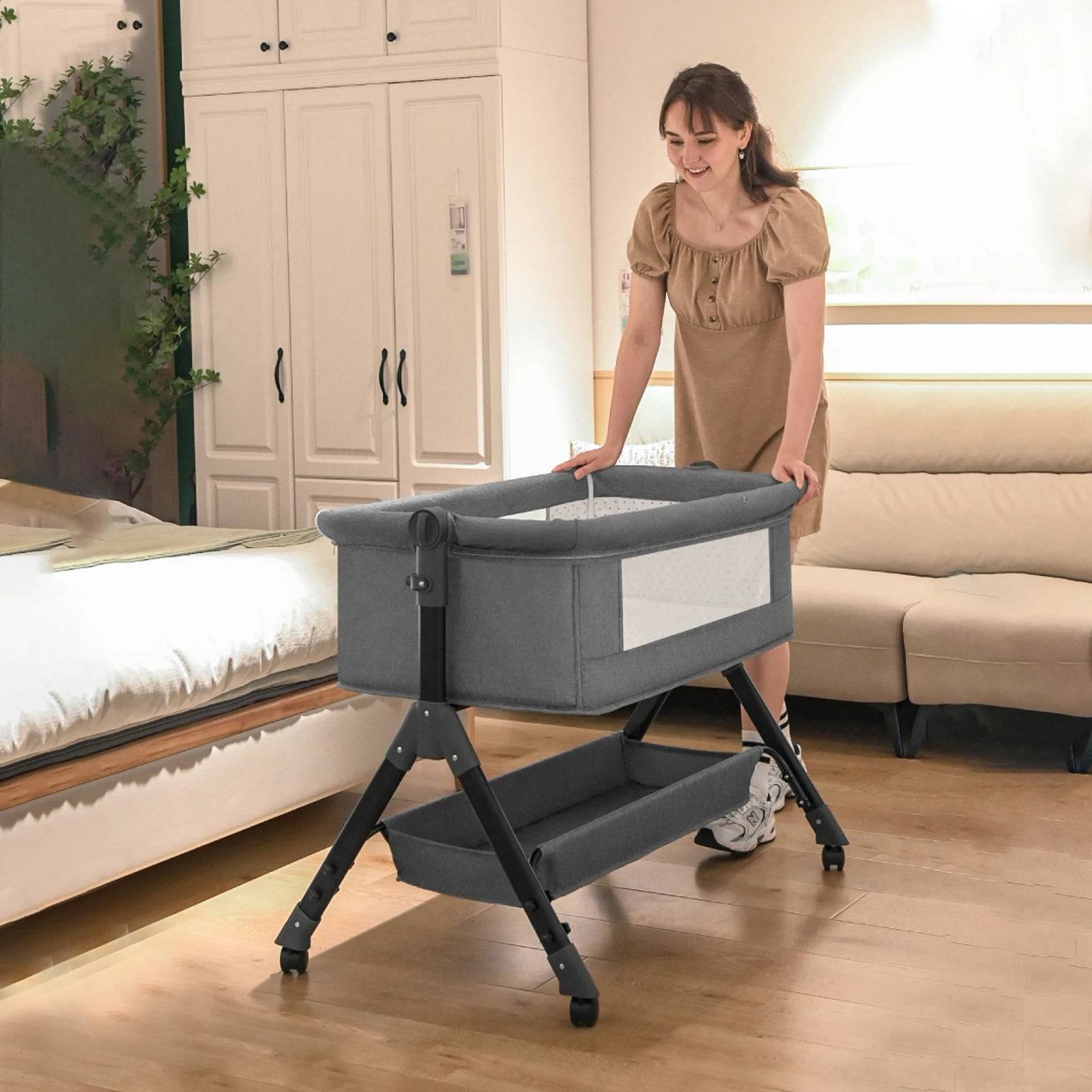Bedside Crib DreamNest by LV