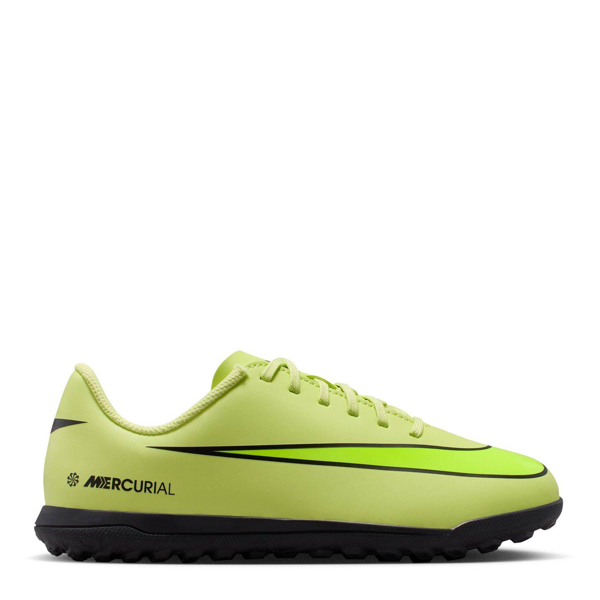 Nike Mercurial Vapor 16 Club Juniors Astro Turf Football Boots