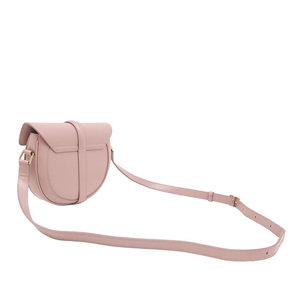Celine Vintage Celine Crossbody Bag L 16cm x W 19cm x D 3.50cm - Crossbody Tasker hos Magasin.