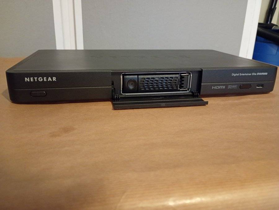 Netgear Digital Entertainer Elite EVA9000 - Mediespelare