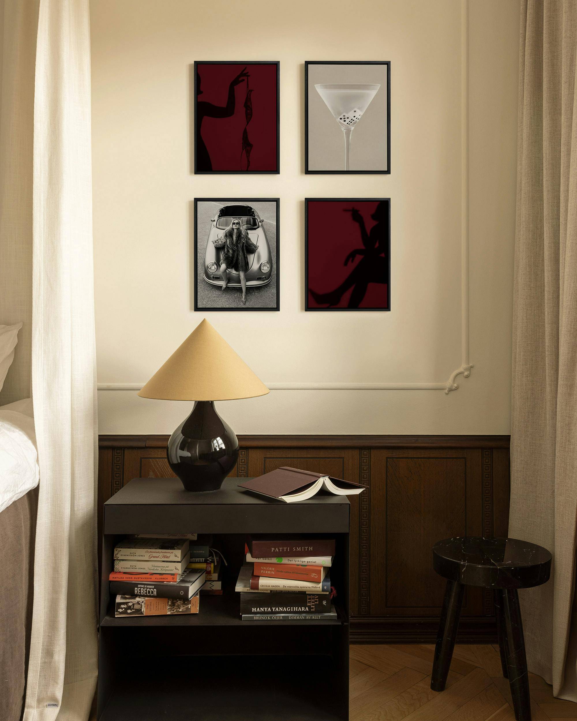 Burgundy Night Canvas set (70x100 cm - Svart ram)