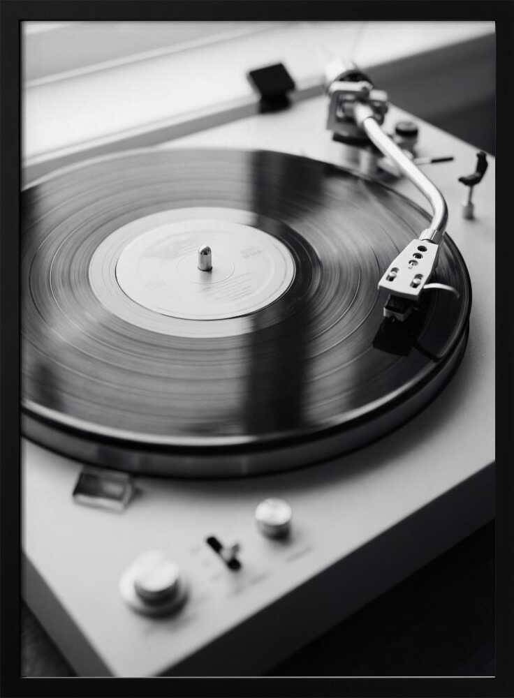 Vinyl Record Player Poster - 70x100 cm / 28x40″