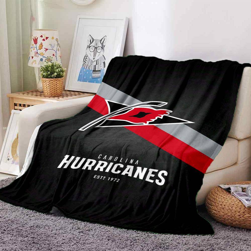 Carolina Hurricanes Print Flanellfilt Högkvalitativ Varm Bekväm Pläd för Alla Årstider Perfekt för Gåvor Heminredning