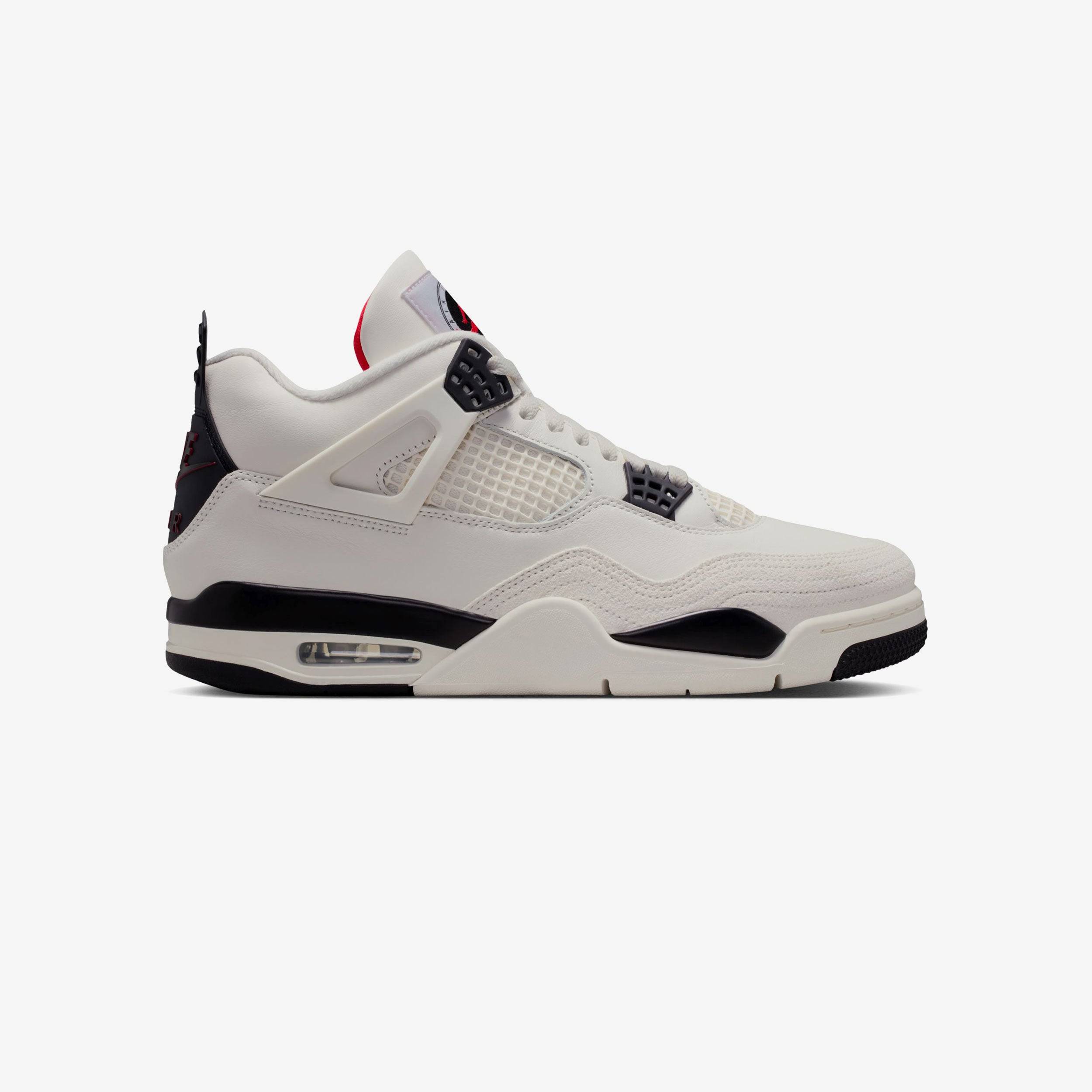 Jordan Air Jordan 4 Retro OG FC - SAIL/BLACK-UNIVERSITY RED - male - 14 - BLACK-UNIVERSITY RED - 48.5