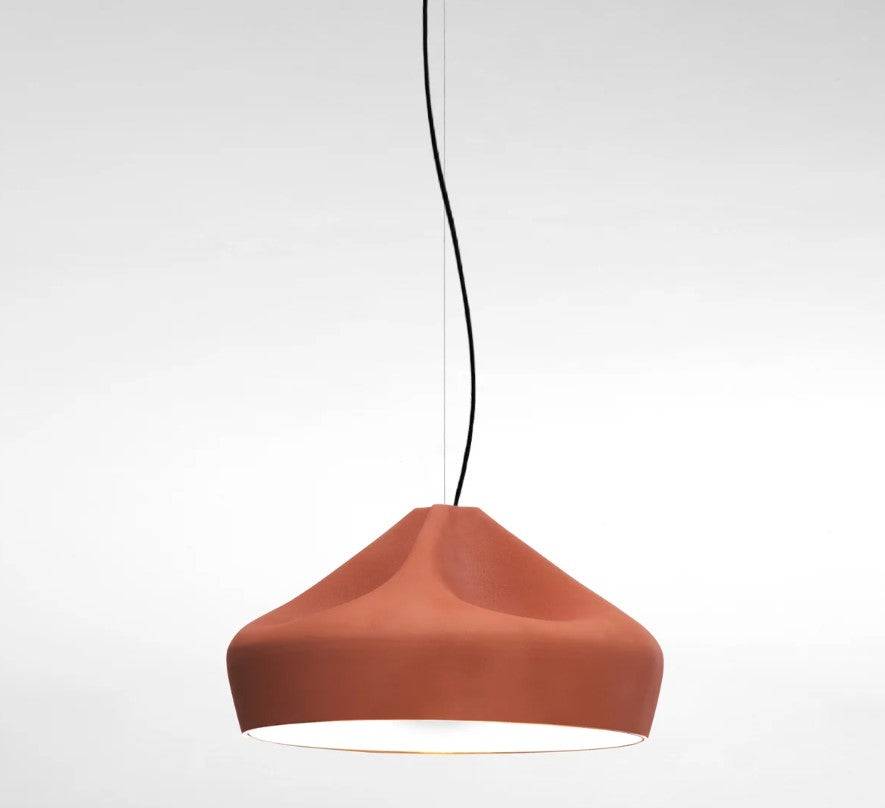 Pleat box 47 pendel fra Marset - Terracotta/hvid