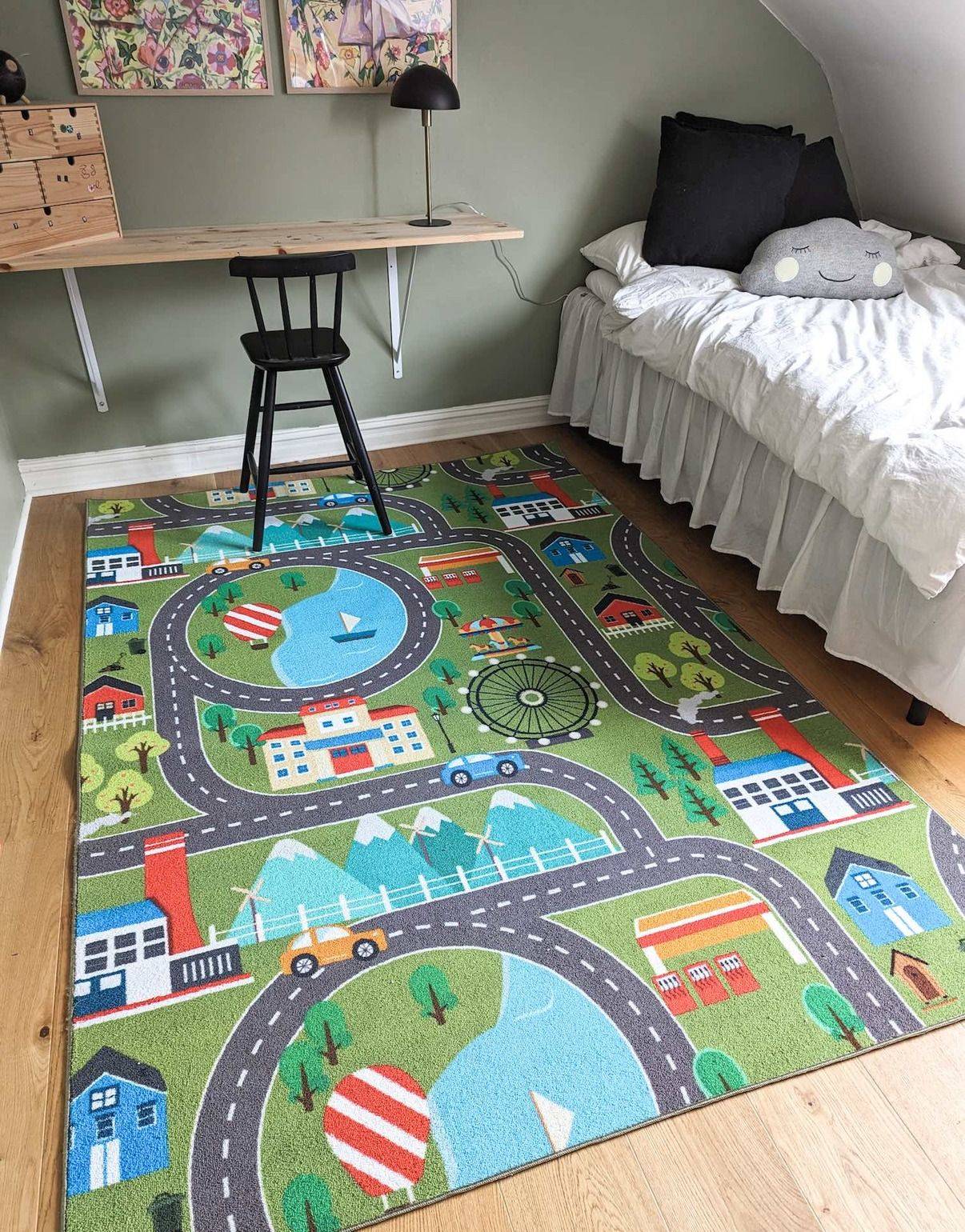 Barnmatta Bilbana - 80 x 150 cm - Grön - (Tunn, Lättstädad) (80 x 150 cm)